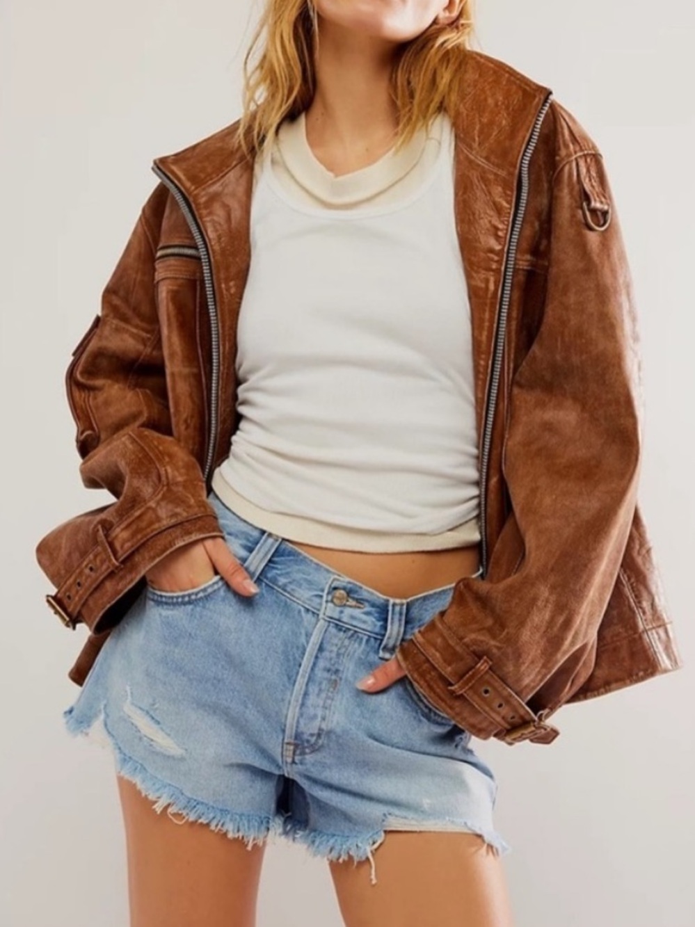 Free People We The Free Now Or Never Denim Shorts Women’s Size 33 Distressed